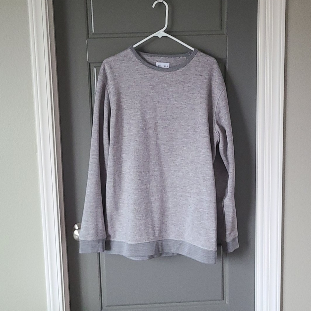 Ellitsab grey sweater